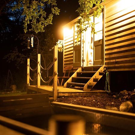 Somerset Shepherds Huts Winsham Exteriör bild